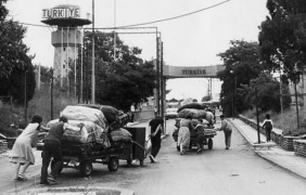 Българските изселници в Турция искат връщане на имената им от преди 1989 г.
