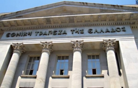 Гръцките власти увеличават участието си в управлението на банките