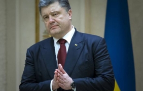 Американски историк: САЩ вече искат Яценюк вместо Порошенко начело на Украйна