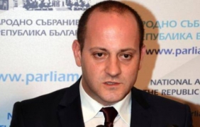 Радан Кънев: Не преяждаме с власт