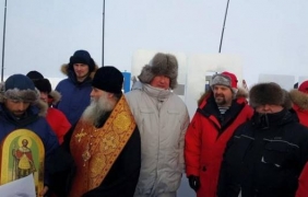Осло поиска обяснение от Москва, какво върши Рогозин на норвежки остров