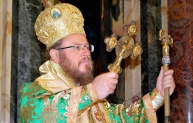 Митрополит Наум даде разяснение за ”коронясването на царя”