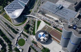 BMW отлага строителството на завод в Русия