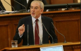 Местан: Какво са правили Костов, Лукарски и Каракачанов в банката на ДПС
