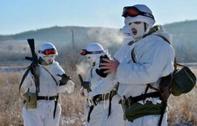 Руските военни в Арктика ще борят депресията с висок морал