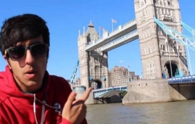 Звезда от Youtube рискува живота си в нелепа каскада [видео]