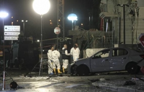 Бомбено нападение в полицейски участък в Истанбул, 7 ранени