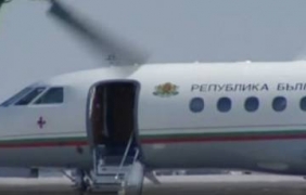 Повреден механизъм на новия колесник е причинил проблемите на правителствения самолет