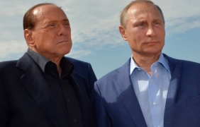 Путин и Берлускони се разходиха из Ялта [снимки]
