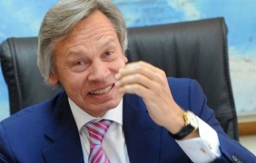 Пушков се подигра с изказване на Елтън Джон