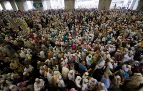 Саудитска Арабия осигури 100 хиляди агенти срещу терористи в Мека, но не и организация