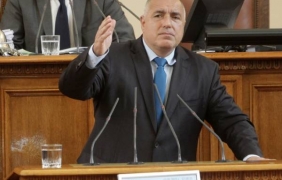 Шефката на ОИК - София подава оставка по искане на Бойко Борисов