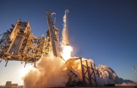 Няколко неща, които трябва да знаете за Space X Falcon 9