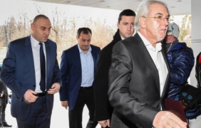 Версията на Местан за престоя му в турското посолство