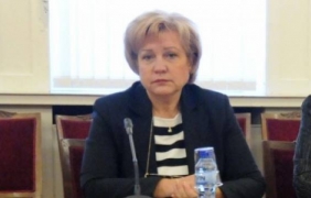Председателят на бюджетната комисия е против данък ”вредни храни”