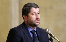 Христо Иванов: Съдебната реформа ще се осъществи, когато спрат да пращат SMS-и на премиера