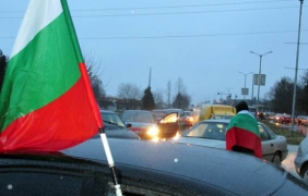 В Сливен, Силистра и Русе протестираха срещу винетките и високите цени