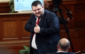 Германски журналист: Статията ми за Пеевски не е поръчкова