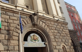 Правителството отпуска 500 хил. лева за преодоляване на щетите от ураганния вятър във Враца