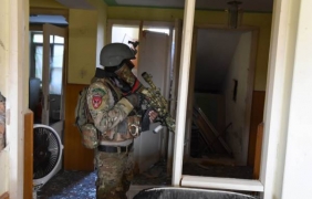 Главатарите на либийското крило на Даеш бягат към границата на Тунис