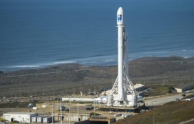 SpaceX изстреля телекомуникационен спътник, но пак не успя да приземи ракетния модул