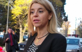 Захариева и Панов атакуваха в съда отказа Желявска да бъде наказана