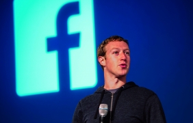 Facebook следи всички съобщения в Messenger