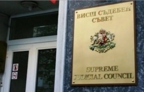Отложиха срещата на родителите на самоубилия се съдия с Етичната комисия на ВСС