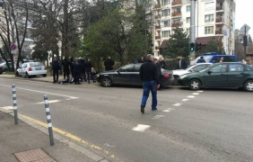 Полицаите-дилъри изнудили студент да работи за тях, заплашили, че ще му ”съсипят живота”