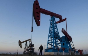 Кувейт: Ще има замразяване на производството, а барелът петрол ще се движи между $45 и $60 до 2018-та