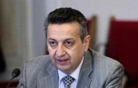 Подуправителят на БНБ Димитър Костов подаде оставка