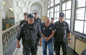 Пуснаха под гаранция шофьора на катастрофиралия край Своге автобус