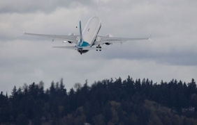 Печалбата на Boeing за първото тримесечие падна с 10%