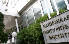 НОИ ще изчислява служебно пенсиите на работещите пенсионери