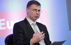 ЕК: Необходимо е да засилите борбата срещу пране на пари